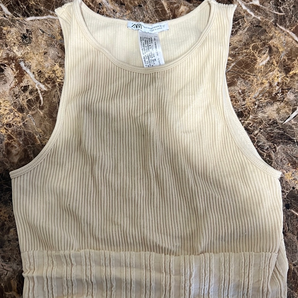 Zara crop top!